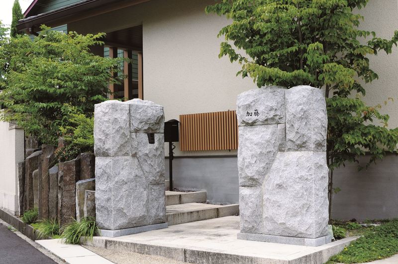 御影組門柱 白 | 造園資材館