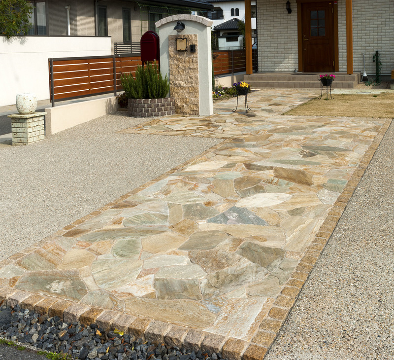 クォーツサイト乱形 ミックスゴールド | 造園資材館