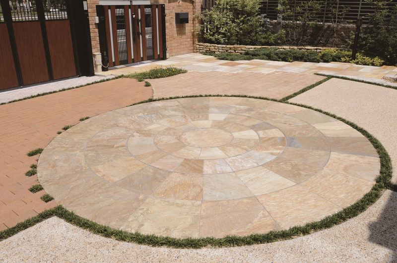 クォーツサイトサークル ミックスゴールド | 造園資材館