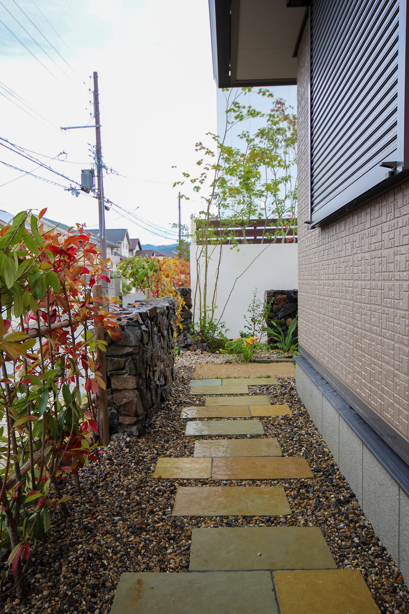 ヴィスタストーン ライムフラッグ ブラウン (自然肌) | 造園資材館