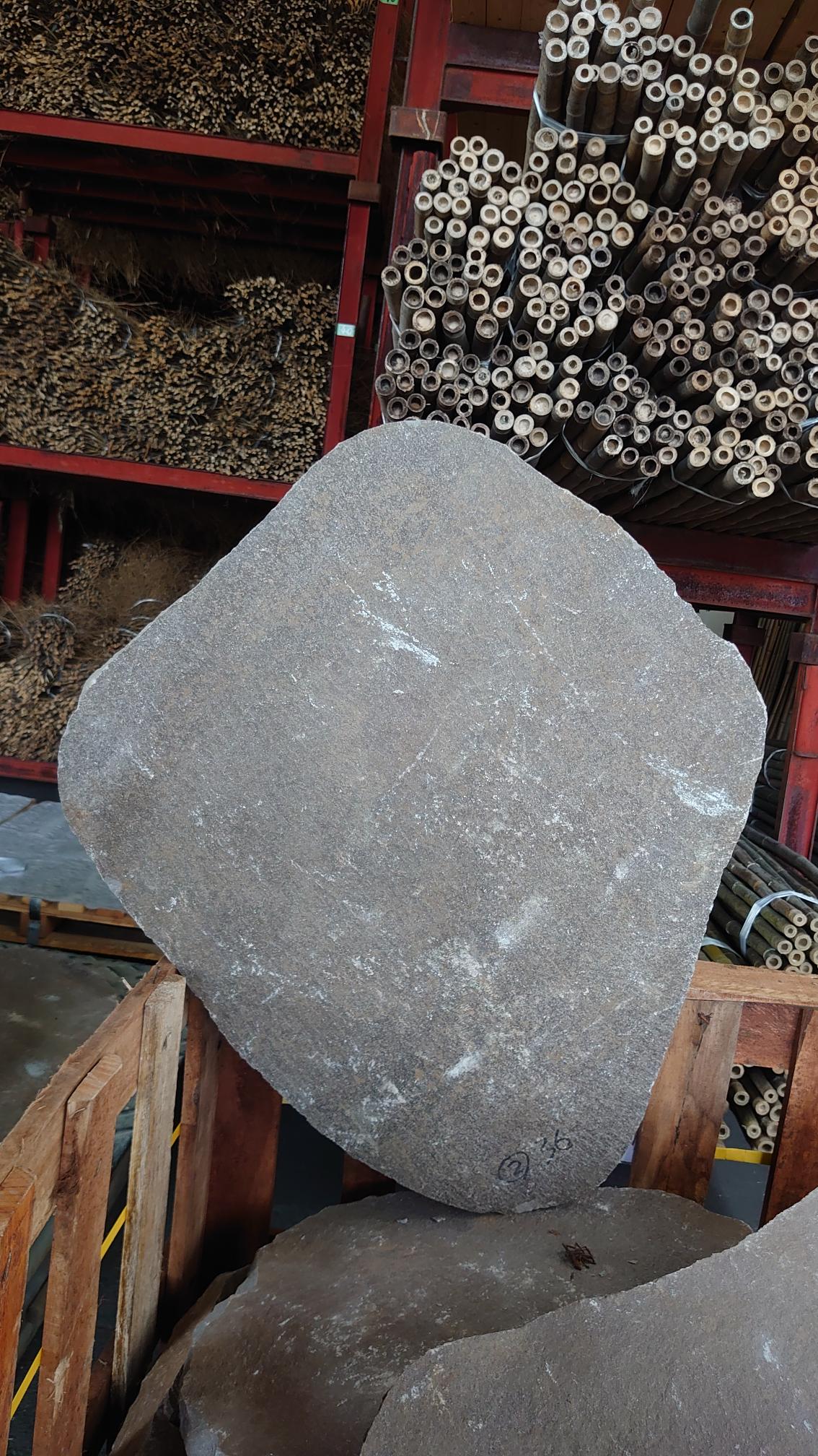 ジャワストーン飛石大盤 | 造園資材館