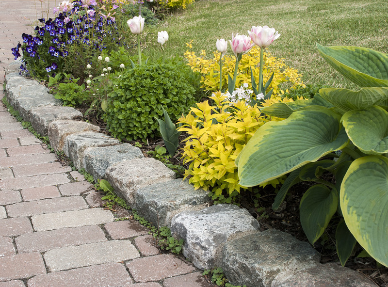 フランデルストーン 古ピンコロ斑岩 | 造園資材館