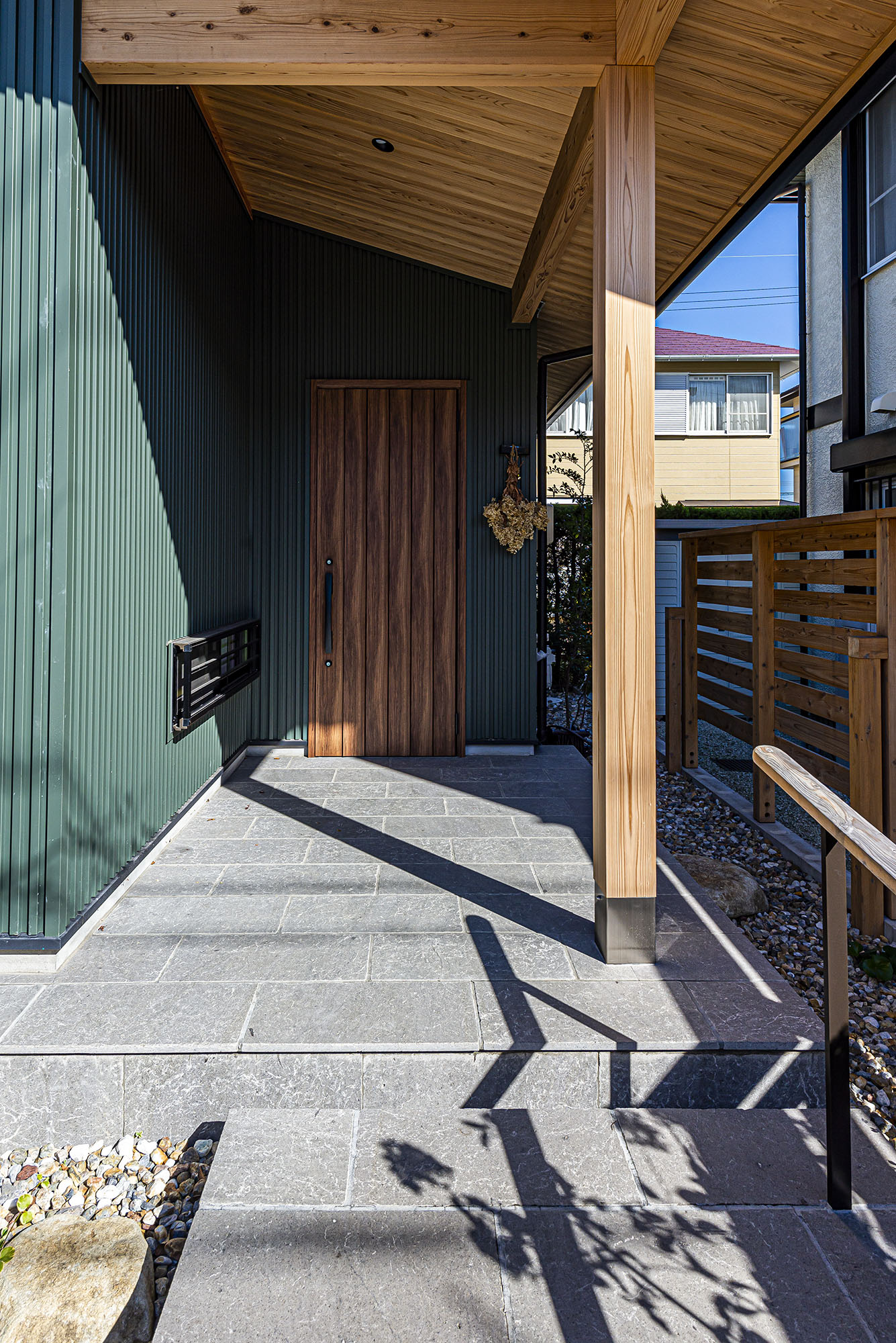 アンカラストーン ニゲーラ タンブル仕上げ | 造園資材館