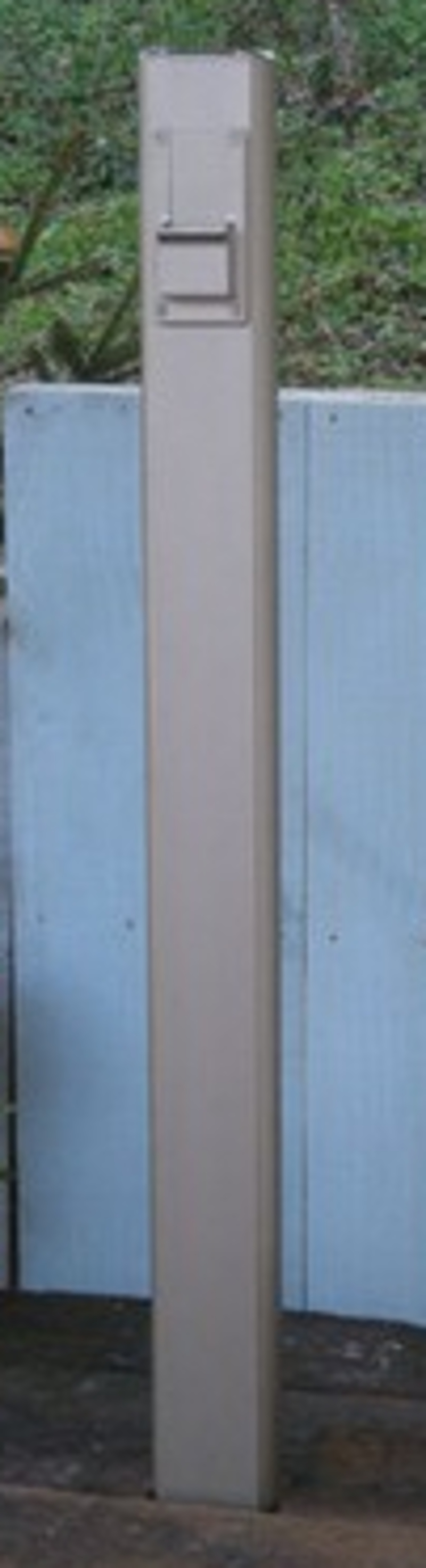 ホースリール　クール 柱 | 造園資材館